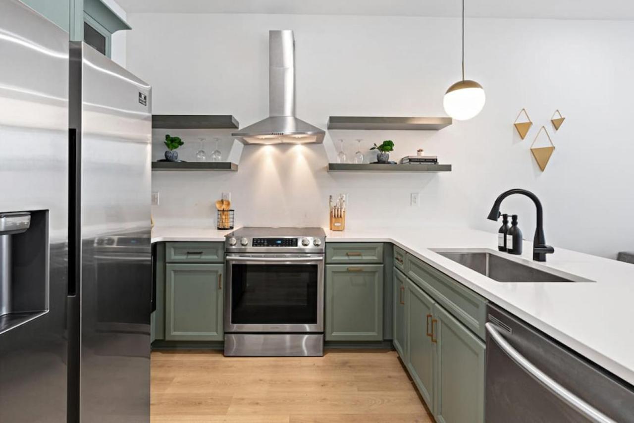 Luxury Design, Close To Broadway - 4 Beds, 2 Bedrm Nashville